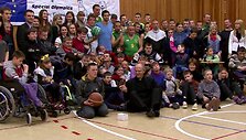 &bdquo;Apuolės&ldquo; globos namai sulaukė &bdquo;Žalgirio&ldquo; žaidėjo M.Kalniečio.