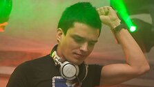 Merginų numylėtinis Jovani &ndash; dažnas &bdquo;Pop Star Bar&ldquo; svečias. 