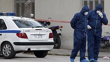 Pareigūnai ie&scaron;ko įkalčių aplink atakuotą policijos nuovada.
