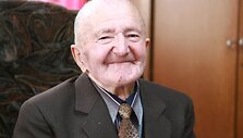 J.&Scaron;ilinskis vakar &scaron;ventė &scaron;imto metų sukaktį. Jį sveikino gausus būrys svečių.