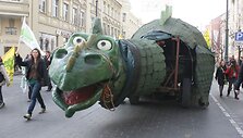 &Scaron;iemet FiDi sukanka 40 metų.