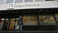 &bdquo;Kaupthing&ldquo; &ndash; vienas i&scaron; trijų bankų, kurie dalinsis Vyriausybės skirtus 1,5 mlrd. eurų.