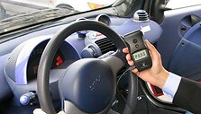 Automobilio užvedimą blokuojantis alkotesteris