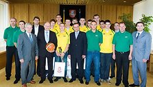 Nuotrauka i&scaron; susitikimo