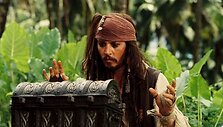 Karibų piratas vaidins Betmeno prie&scaron;ą.