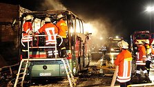 Degantis autobusas