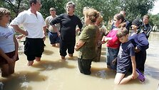 Nukentėjusiuosius ramina Ukrainos prezidentas Viktoras Ju&scaron;čenka