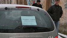 Vilniečiai raginami vienytis ir bent į darbą važinėti ne po vieną, o kartu.