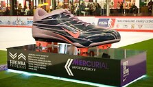 NIKE batelis