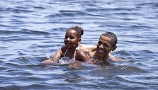 B.Obama su drukra Sasha