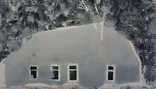 I&scaron;trinta erdvė (2008)