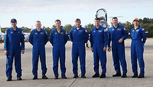 &bdquo;Endeavour"  pilotai