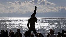 Skulptūra, pastatyta  Freddie Mercury garbei