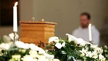 Urna su Vytauto V. palaikais į Lietuvą buvo parskraidinta be mirties liudijimo.