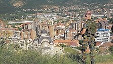 Belgijos karys patruliuoja Kosove.