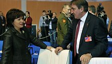 Kra&scaron;to apsaugos ministrė Rasa Juknevičienė dalyvavo Bratislavoje vykusiame neoficialiame NATO gynybos ministrų susitikime.