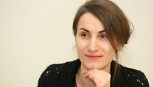 Dailininkės Sigutės Chlebinskaitės sumanytos kūrybinės dirbtuvėse Knygų mugėje veikia nuo 2001 metų.