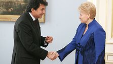 Prezidentė D.Grybauskaitė priėmė Prancūzijos valstybės sekretorių Europos Sąjungos reikalams P.Lellouche.