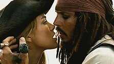 K.Knightley ir J.Deppas filme &bdquo;Karibų piratai&ldquo;