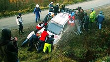 Autoraliai neapseina be tragi&scaron;kų avarijų