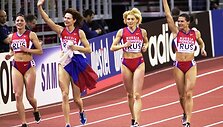 Natalija Nazarova (de&scaron;inėje) tikisi dalyvauti pasaulio čempionate