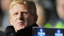 Gordonas Stachanas prognozuoja finansų pergalę prie&scaron; FIFA