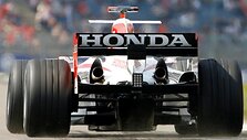 &bdquo;Honda&ldquo; i&scaron;gelbėta?