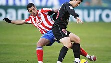 Kol sirgaliai mėtėsi sniegu, futbolininkai kovojo aik&scaron;tėje