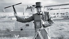 Filmas "Mokslininko plonko pasaulio pabaiga"