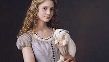 Filmas &bdquo;Alisa stebuklų &scaron;alyje&ldquo;