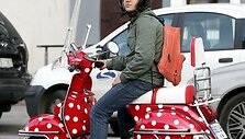 Motorolerio &bdquo;Vespa&ldquo; gerbėjas