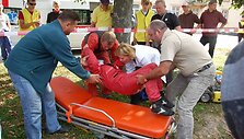 &Scaron;akiuose vykusiame tradiciniame atvirame kartingų turnyre neapsieita be nelaimių &ndash; susidūrė brolio ir sesers vairuojami kartingai.