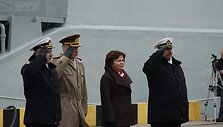 Klaipėdoje &scaron;e&scaron;tadienį naujajam Lietuvos karinių jūrų pajėgų patruliniam laivui P14 suteiktas &bdquo;Auk&scaron;taičio&ldquo; vardas.