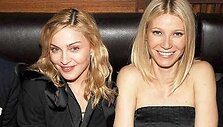 Madonna ir G.Paltrow trečiadienį linksminosi dizainerio Valentino vakarėlyje.