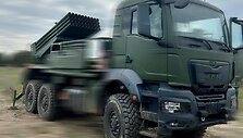 Modernizuota ukrainieti&scaron;ka &bdquo;BM-21 Grad&ldquo; ant MAN 6x6 važiuoklės. 