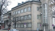 Neabejojama, kad dabartinė Marijampolės apskrities vir&scaron;ininko administracijos rezidencija ir panaikinus įstaigą tu&scaron;čia neliks.