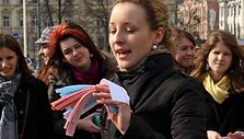Katedros aik&scaron;tėje &ndash; &scaron;ypsenų akcija.