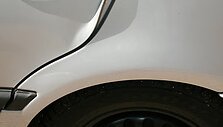 Įlenktos automobilio durelės