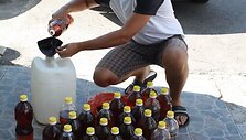 Keturi VU Ekonomikos fakulteto studentai aliejumi varomu automobiliu apkeliavo Balkanų pusiasalį. 