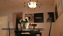 Nors dėl sunkmečio kai kurie prabangių baldų salonų projektai žlunga, tačiau atrandama ir naujų pirkėjų.