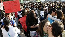 Protesto akimirka