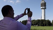 Nyderlanduose dėl gaisro nugriuvo vienas auk&scaron;čiausių televizijos bok&scaron;tų.