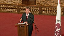Profesorius Vytautas Nekro&scaron;ius &ndash; jauniausias akademikas.