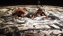 Choreografo Michel Kouakou ir trupės Daara Dance spektaklis &bdquo;La&scaron;as i&scaron; niekur&ldquo;