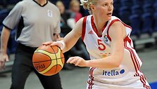 TEO krep&scaron;ininkės žvaigždžių perpildytai UMMC ekipai nusileido daugiau nei dvigubai.