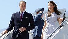 Princas Williamas ir Kembridžo hercogienė Catherine oro uoste