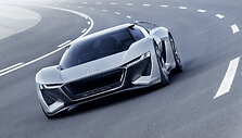 &bdquo;Audi&ldquo; elektrinė koncepcija &bdquo;PB18 e-tron&ldquo;: iki 100 km/val. &ndash; per 2 sek.