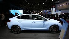 &bdquo;Hyundai&ldquo; Paryžiuje demonstruoja dvi &bdquo;i30 Fastback N&ldquo; versijas