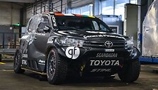 B.Vanago &bdquo;Hilux&ldquo; i&scaron;skrido i&scaron; Vilniaus į Dubajų