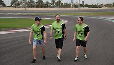 Rokas Baciu&scaron;ka apžiūrėjo &bdquo;Formulės 1&ldquo; Yas Marina trasos dalį